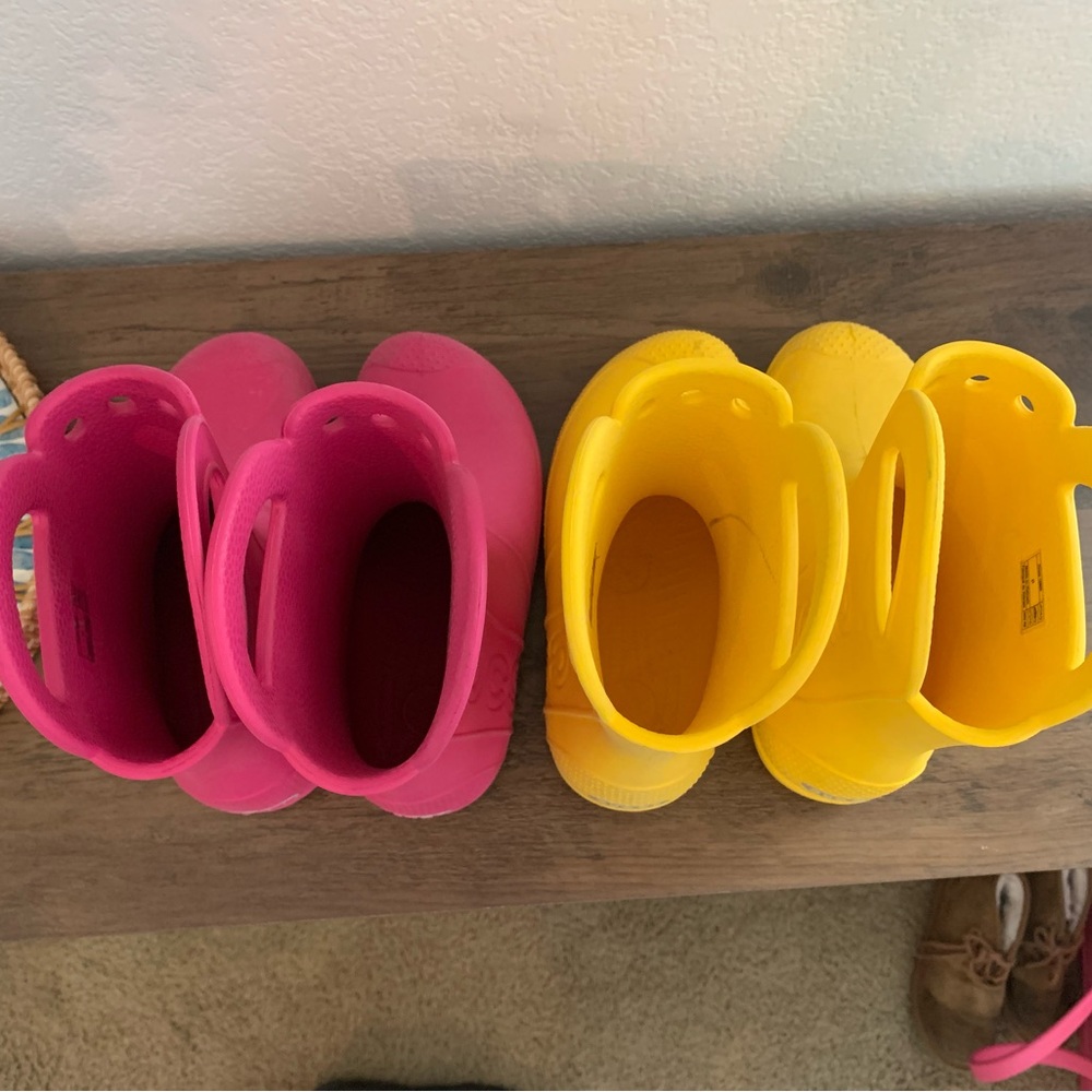 CROCS Kids Vibrant Pink and Yellow Boots - Picture 3 of 4
